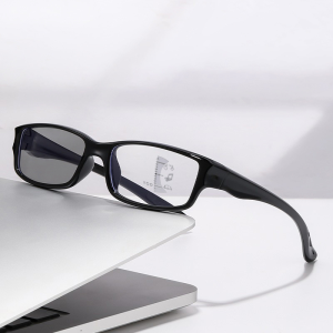 แว่นอ่านหนังสือกีฬากลางแจ้ง แว่นตาอ่านหนังสือแบบใช้แสงและสีที่เบาเป็นพิเศษทั้งระยะไกลและใกล้ แว่นสายตายาวแบบโฟโตโครมิก น้ำหนักเบาพิเศษ ใช้งานได้สองแบบ