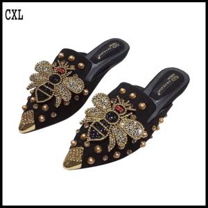 geyunya Women Fashion Korean Version Mules Sandals Honeybee Pattern Inlay Flat Slippers(35-41 Size)
