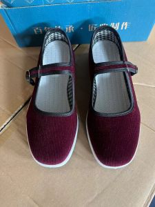 Free Shipping Spring And Autumn New WomenS Cloth Shoes Classic WomenS Shoes Hotel Work Buckle Closure Injection-Molded Breathable And Comfortable