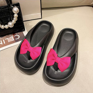 LHMoonlight สินค้ายอดฮิต รองเท้าแตะสำหรับคุณผู้หญิง ทำจากยาง EVA ทำให้พื้นนิ่มสวมใส่สบาย ดีไซน์ยังน่ารักไม่ซ้ำใครอีก คุณภาพดีราคาถูกต้องคู่นี้