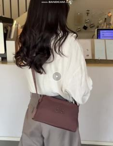 ALO Nylon Crossbody Bag Lightweight Small Square Shoulder Bag Casual Sling Bag for Women