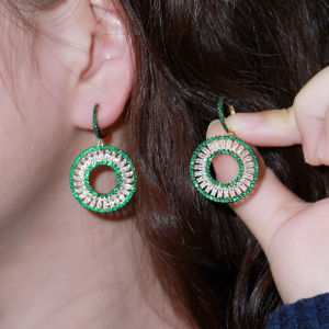 SEQUITO Elegant Simple Round Circle Drop Hoop Earrings for Women 18K Gold Plated Fashion Jewelry SE372