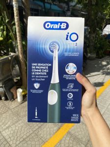 Oral-B iO Series 2 – Bàn chải điện cao cấp | Sạch mảng bám gấp 100% – Êm dịu nướu – 3 chế độ thông minh