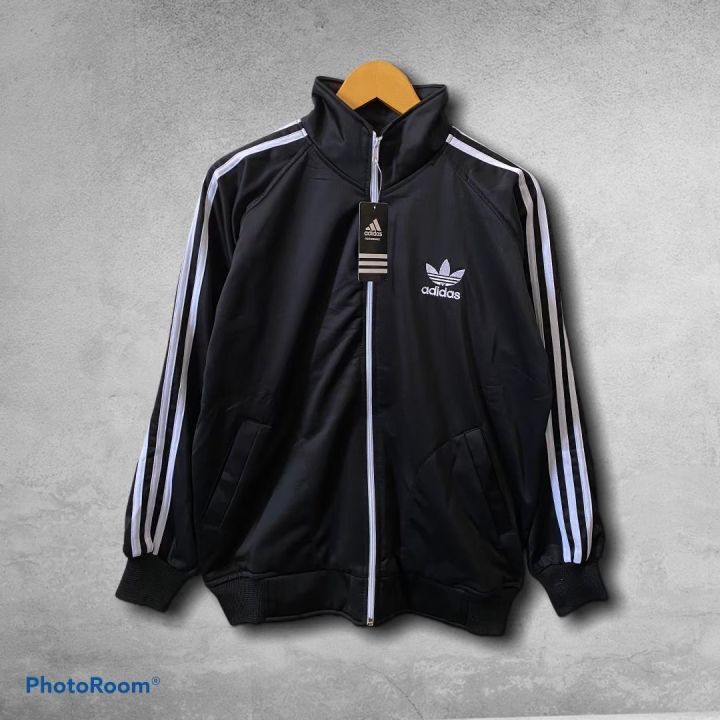 Foto 2024 jaket adidas