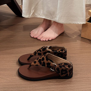 [Free Shipping] New WomenS Slip-On Sandals With Metal Buckle Retro Style Thick Sole 2026 Spring/Summer Collection Suitable For Outdoor Wear Featuring A Wedge Heel And A Design