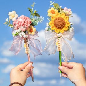 Practical small gifts for teachers on Teachers Day: Sunflower artificial flower crochet finished flower bouquet pen