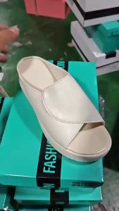 [Free Shipping] Womens Platform Thick-Soled Sandals 2025 Summer Outdoor Wedge Non-Slip Thick-Soled Slippers Height-Increasing Soft-Soled Waterproof Platform Womens Shoes