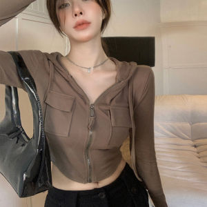 Sweet Long Sleeved Hooded Crop Top Women Slim Fit Zipper Top