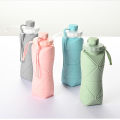 600ml Collapsible Folding Water Bottles for Sports Tumbler, Leak Proof Reusable Silicone Foldable Lightweight Water Bottle for Outdoor,Travel,Gym,Hiking,Cycling,Camping. 