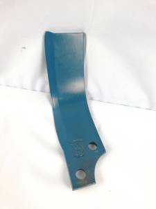 03720 ใบโรตารี่ซ้าย คูโบต้า ระยะห่างรูน๊อต 44มิล ยาว 260มิล เหล็กโบร่อน ให้ความทนทานสูง คมแข็ง ตราม้าบินเพกาซัส