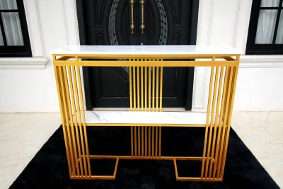 Aesthetic Console Table Entryway Foyer - MEJA CLEMIRA - Modern Minimalist Besi Holo Gold