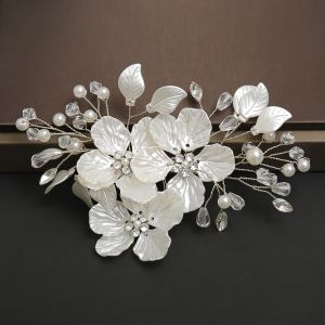 ERYRG งานทำมือ เครื่องประดับศีรษะเจ้าสาว ดอกไม้มุกคริสตัล สีขาวขาว ผ้าโพกศีรษะเจ้าสาว ของใหม่ สง่างามเรียบหรู กิ๊บติดผมงานแต่งงาน เครื่องประดับผมเครื่องประดับ