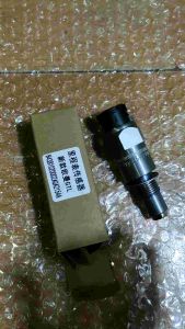 Cảm biến vòng tua máy xe Auman 375 đời mới / Cảm biến tốc độ động cơ đầu kéo Auman cảm biến vòng tua xe tải Foton Auman...VIE PARTS