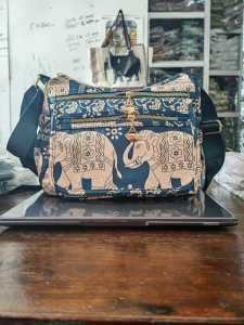 [ERAJAYA BAG] Tas Selempang CHIBAO Motif Gajah 192 Fashion Wanita Trendy