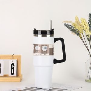 Stainless Steel Double-Wall Vacuum Insulated Tumbler with Ergonomic Handle & Straw 900ml