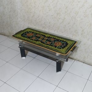 Taplak Meja Tamu Motif Benang Emas Size 40 x 95 cm
