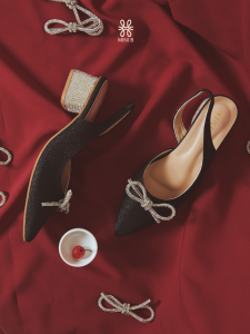 MiniB "Little Miss" #mnb120 - รองเท้าคัชชูส้นสูงส้นเพชร ประดับโบว์เพชร