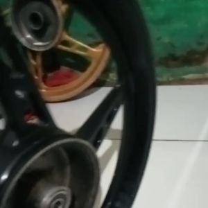 Veleg Pelek Belakang Yamaha Jupiter: Suku Cadang Motor Yamaha & Aksesoris