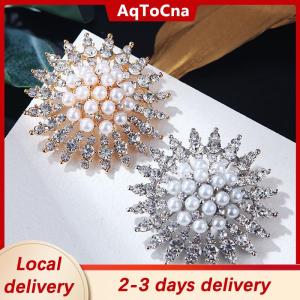 [COD] AqToCna Ship within 24 hours Rhinestone Flower Brooches Pearl Classic Brooch Pins Women Jewelry Accessories