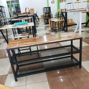 จัดส่งแบบสำเร็จ!!!  ชั้นวางรองเท้า 3 ชั้น ชั้นเก็บรองเท้า พร้อมที่นั่งไม้  โครงสร้างเหล็กแข็งแรง ทนทาน ที่วางรองเท้า MT002