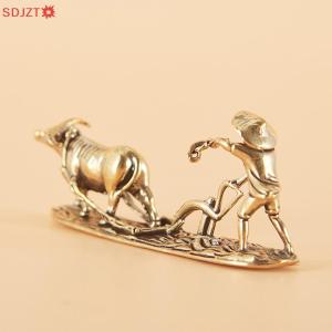 🚚【Local Express Delivery】🚚 1 Piece Vintage Home Ornament Collection Of Tea Pet Brass Carving Handholds Metal Crafts Old Farmer And Cow Living Room Decoration