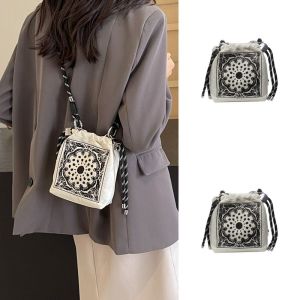 XFZHG Bucket Bag Embroidery Drawstring Bag Korean Style Cashew Flower Mobile Phone Bag Sweet Solid Color Nylon Shoulder Bag Women