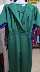 Jumpsuit Scuba Premium Wanita Elegan dengan Lengan Pendek dan Kerah V-Neck - Model Celana Panjang Kulot