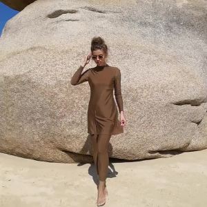 Bộ đồ bơi hai mảnh kiểu Ả Rập bảo thủ bãi biển lướt sóng bảo vệ khỏi nắng Hồi giáo màu sắc đồng tay dài quần dài che phủ toàn bộ