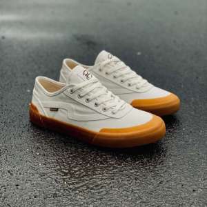 Patrobas Equip Low White Gum: Gum Untuk E-Commerce