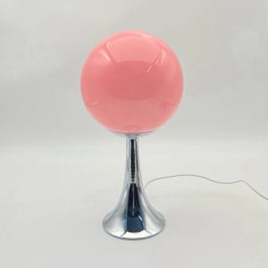 This Nordic-style round glass table lamp emits a warm light in three different colors making it perfect for decorating bedrooms restaurants bars homestays and factories.