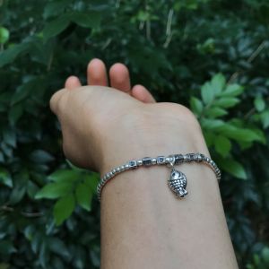 สร้อยข้อมือผู้หญิง สร้อยมือเงินแท้99.9% สร้อยข้อมือจี้เงินน่ารักๆ งานแฮนด์เมดจากช่างฝีมือชาวเชียงใหม่ เหมาะสำหรํบผู้หญิงทุกวัย