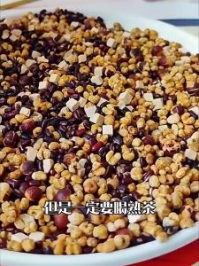 READY STOCK 赤小豆茯苓薏米茶 健脾祛湿茶排毒茶养生身瘦身茶祛湿胖 薏米赤小豆 红豆薏米茶Red Bean Poria Cocos Barley Tea Dampness-removing Tea Promoting Health COD
