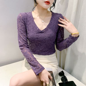 Yimei Quảng Châu dài tay áo phông ren 2024 mới nhất Hàn Quốc v-cổ Tím Top đẹp Jacquard Áo sơ mi mặc trong