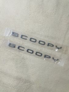 Cặp 2 tem zin dán xe máy nhựa cứng logo scoopy màu bạc chuẩn zin theo xe siêu sắc nét