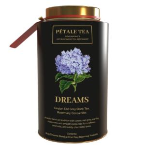 Petale Dreams (Storytelling Tin)