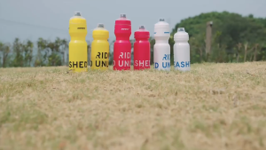 Bình nước xe đạp GIANT NE RIDE UNLEASHED 600cc Chất liệu nhựa PP không mùi an toàn sức khoẻ