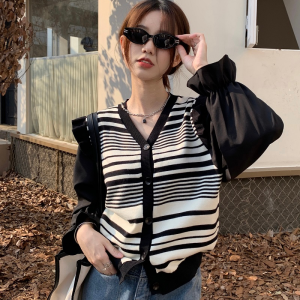 Kemeja Rajut Wanita Lengan Panjang V-Neck Panel Bergaris Atasan Rajut Kasual Retro Longgar