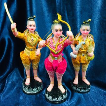 รูปจากผู้ขายบน Lazada: กุมารทอง แต่งผ้าชุดไทยสวยงาม(คละสี) สูง28ซม.งานสวยระดับพรีเมี่ยม ตั้งราคา ฿269 ขายแล้ว 301 ชิ้น