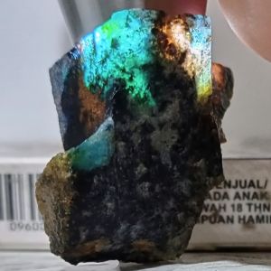 batu bacan doko Bongkahan tunggal batu yang dikirim sesuai foto. Kodet42