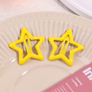 ซื้อ1ชิ้นรับฟรี1ชิ้น🔥กิ๊บกลัดผมบ๊อบบี้รูปดาวหลากสีน่ารัก Y2K คลิปแสนปประดับผมหน้าม้าได้เหล็กธรรมดาเด็กผู้หญิง BB กิ๊บหนีบผมประดับศีรษะ