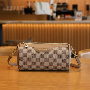 ( READY STOCK ) PU SLING BAG EU FASHION HOUSE 1270
