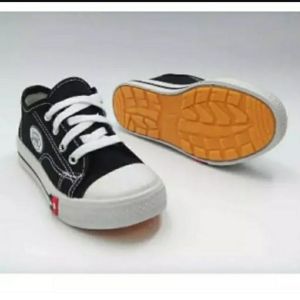 sepatu sekolah n/b pendek sol putih kuning/sekolah sdsmpsma telaris