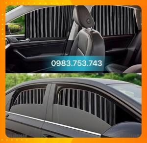 Bộ 4 rèm vải che nắng cửa hút nam châm thông minh trên xe hơi