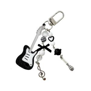 Cuteness Aesthetic Guitar Keychain Great Key Accessory Guitar Key Pendant Alloy Texture Suitable for Music Festivals
