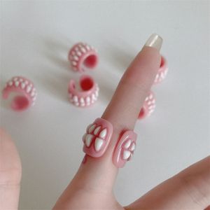 Creative Design Teeth Brackets Lovely Resin Rings for Women Men Open Lover Rings Fashion Ring Jewelry Accessories Gift F3MD