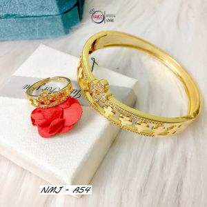 Bộ Gồm Kiềng Đeo Tay Và Nhẫn A54 Thời Trang Mạ Vàng Siêu Xinh