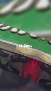 2023 Giày Dexun mới cho năm mới giày ván cho phụ nữ thiết kế độc đáo phong cách retro Nhật Bản giày thể thao trắng đa năng [ Miễn Phí Vận Chuyển ]