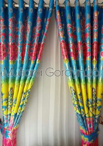 Gorden hordeng min mawar batik emas biru
