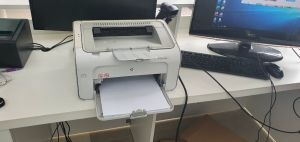 máy in Hp P1005 nhỏ gọn laser bền đẹp bảo hành 1 tháng mực mới - tặng mực châm có video châm mực kèm theo