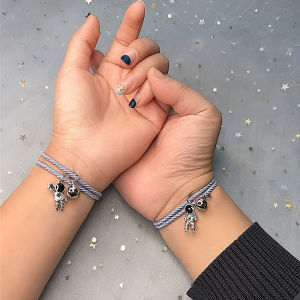 Lovelylife🔥 2 pcs/Set Astronot Bell Gelang Gelang Pasangan Elastis yang Dapat Disesuaikan Ganda Gadis Korea Wanita